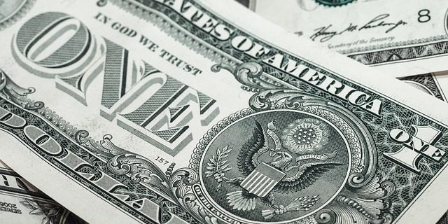 dollar-941246_640